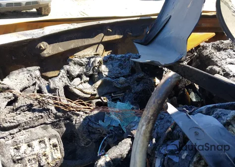 2013 Kia Sorento Ex z USA, uszkodzony, nr VIN 5XYKU4A63DG330108